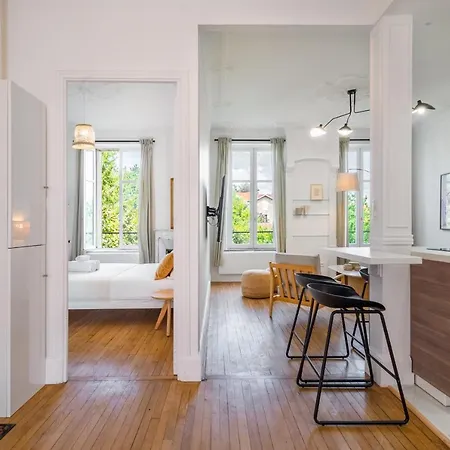 Appartement Le Chic De Medreville * *