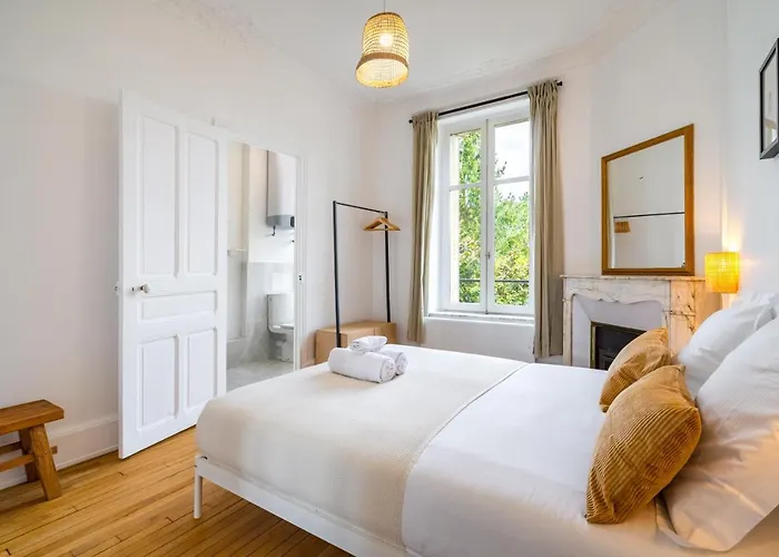 Apartmán Le Chic De Medreville * *