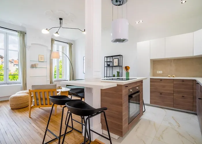 Le Chic De Medreville * *